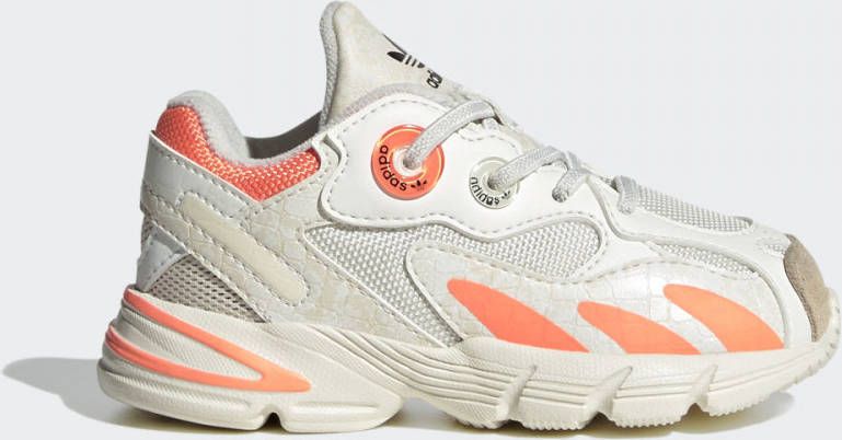 adidas Astir Schoenen