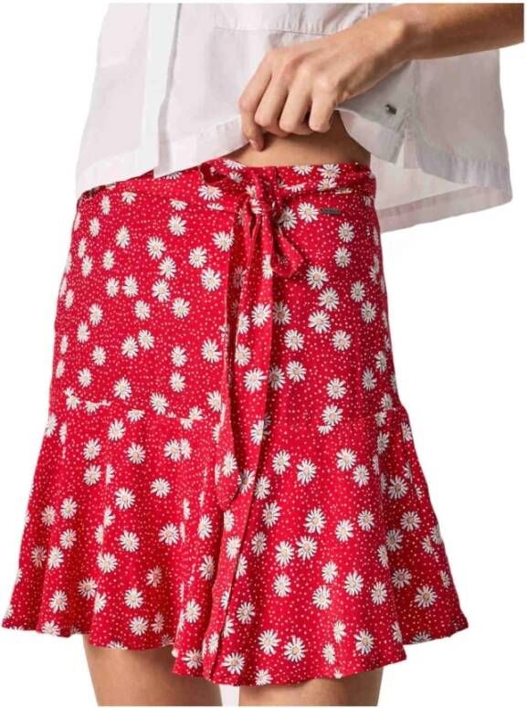 Pepe Jeans Korte rokken Rood Dames