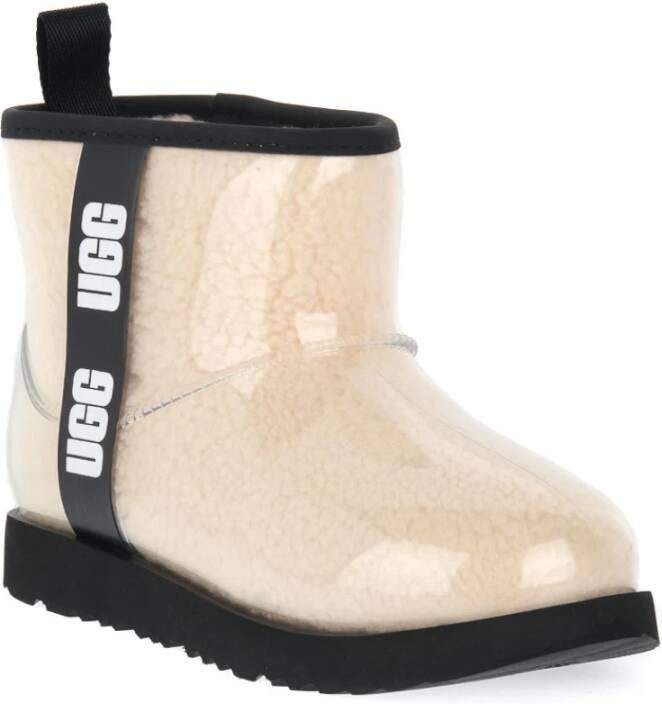 Ugg Classic Clear Mini II enkellaarsje met waterdichte coating