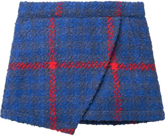 Room Seven Sarada rok