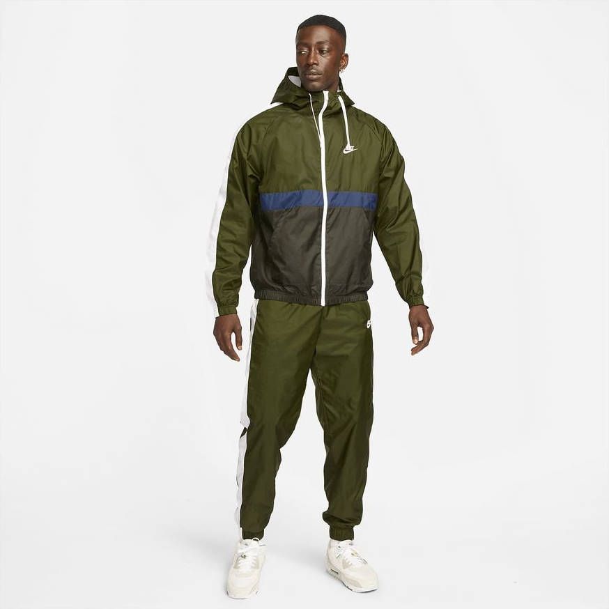 Nike Sportswear Geweven trainingspak met capuchon voor heren