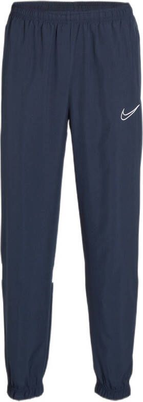 Nike Kids Nike Dri FIT Academy Geweven voetbaltrainingsbroek voor kids Blauw